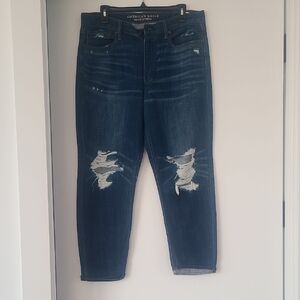 American Eagle Outfitters Women's Distressed Blue Jeans
